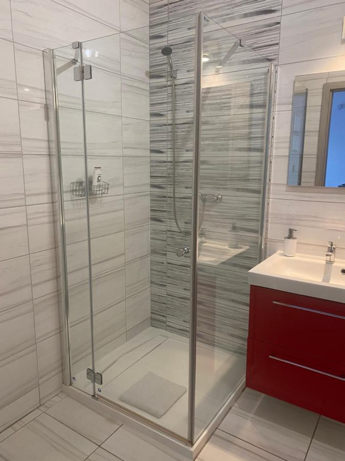 1 Tyskie Apartamenty Z Ogrodkiem Тихи Екстер'єр фото